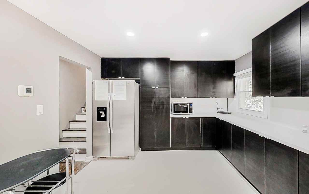 Lantern Ln - Photo 3 of 10