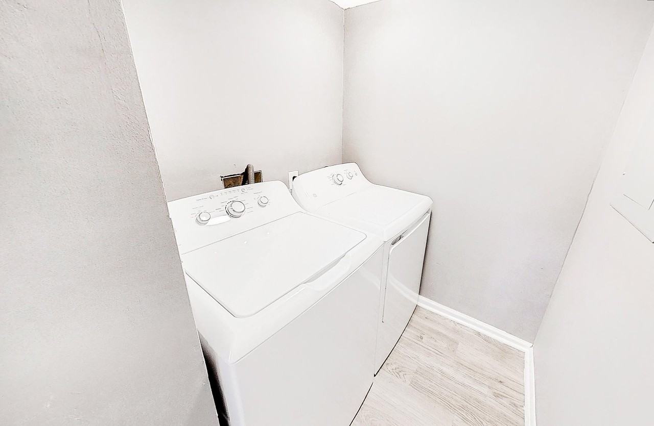 Lantern Ln - Photo 7 of 12