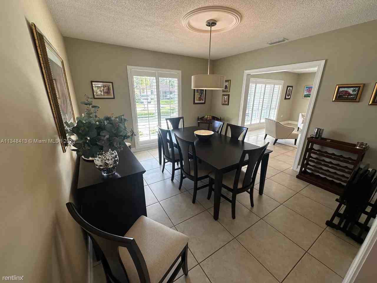 7300 Sw 84th Pl - Photo 3 of 18