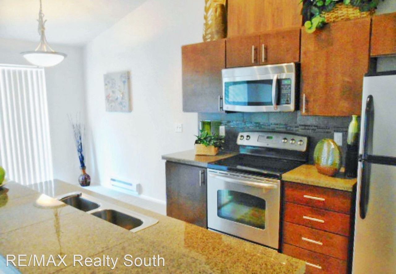 4010 S 211th Pl #D1 - Photo 3 of 16