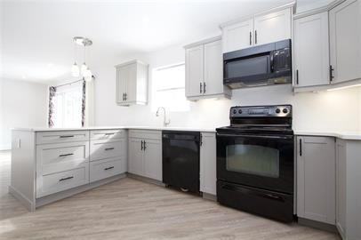 1127 Colborne Rd - Photo 3 of 11