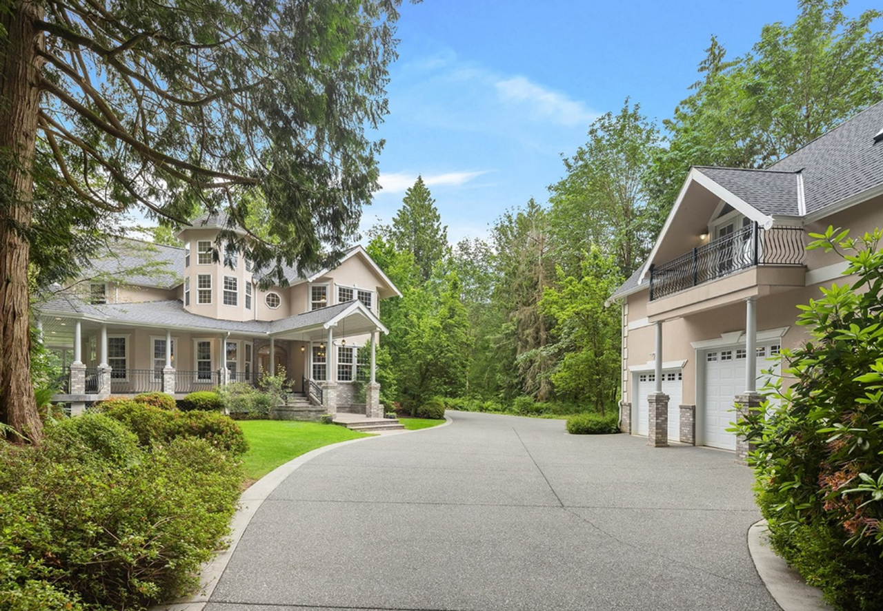 19223 Ne 127th St, Union HillNovelty Hill, WA 98052 4 Bedroom