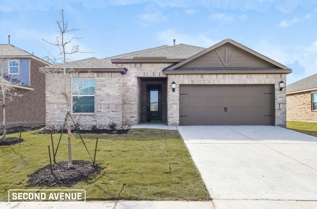 2009 Meadow Dr