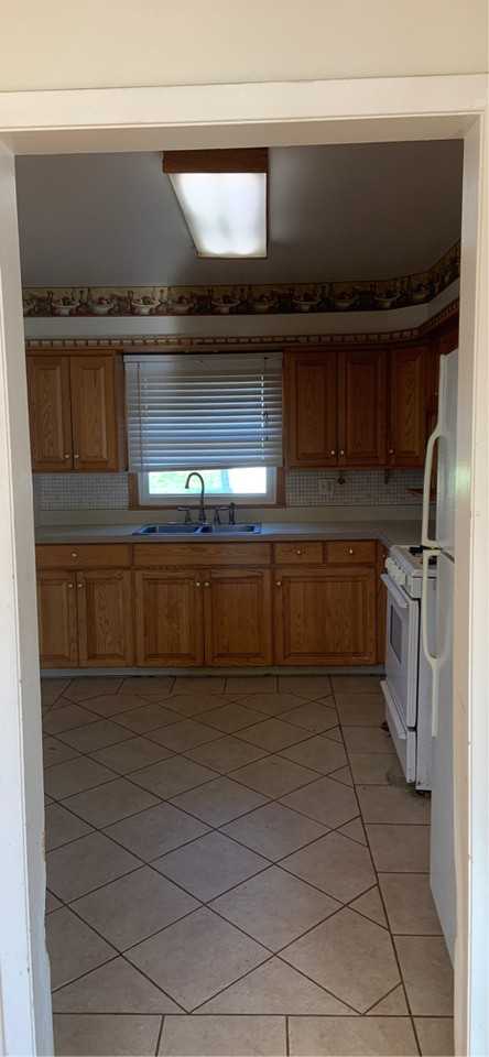 623 Tiffany Dr #1 - Photo 2 of 18