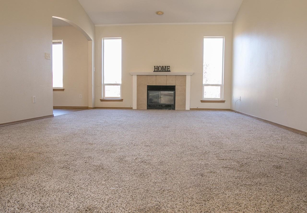 6721 135th St E #1 - Photo 7 of 32