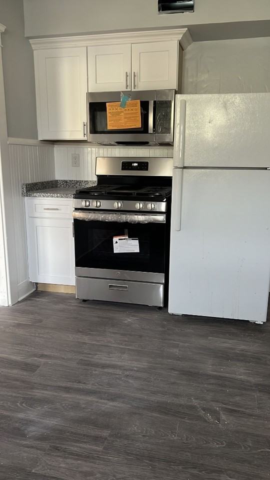 294 293 Manville Road1L #1L - Photo 7 of 8