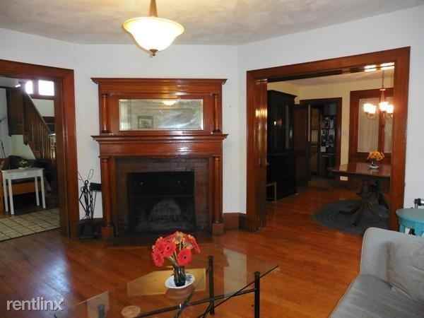 31 Brooks St - Photo 3 of 11