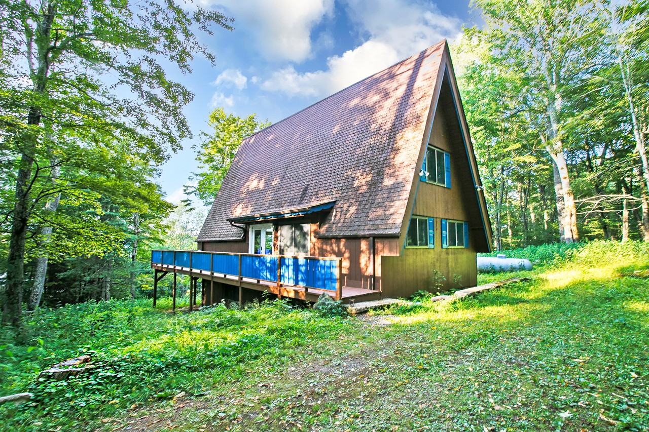 370 Upper Haw Drive - Photo 3 of 32