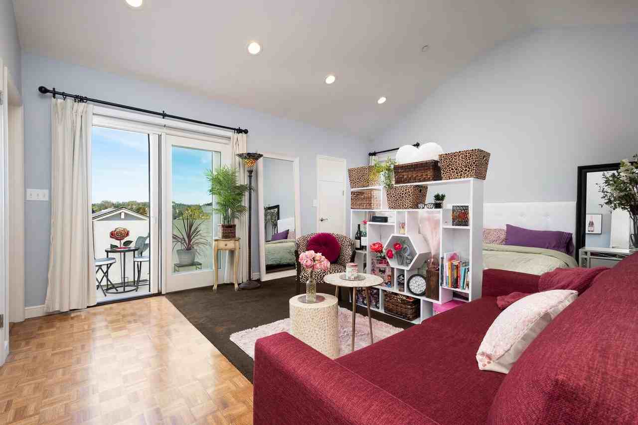 2044 Fairmont Drive - Photo 3 of 32