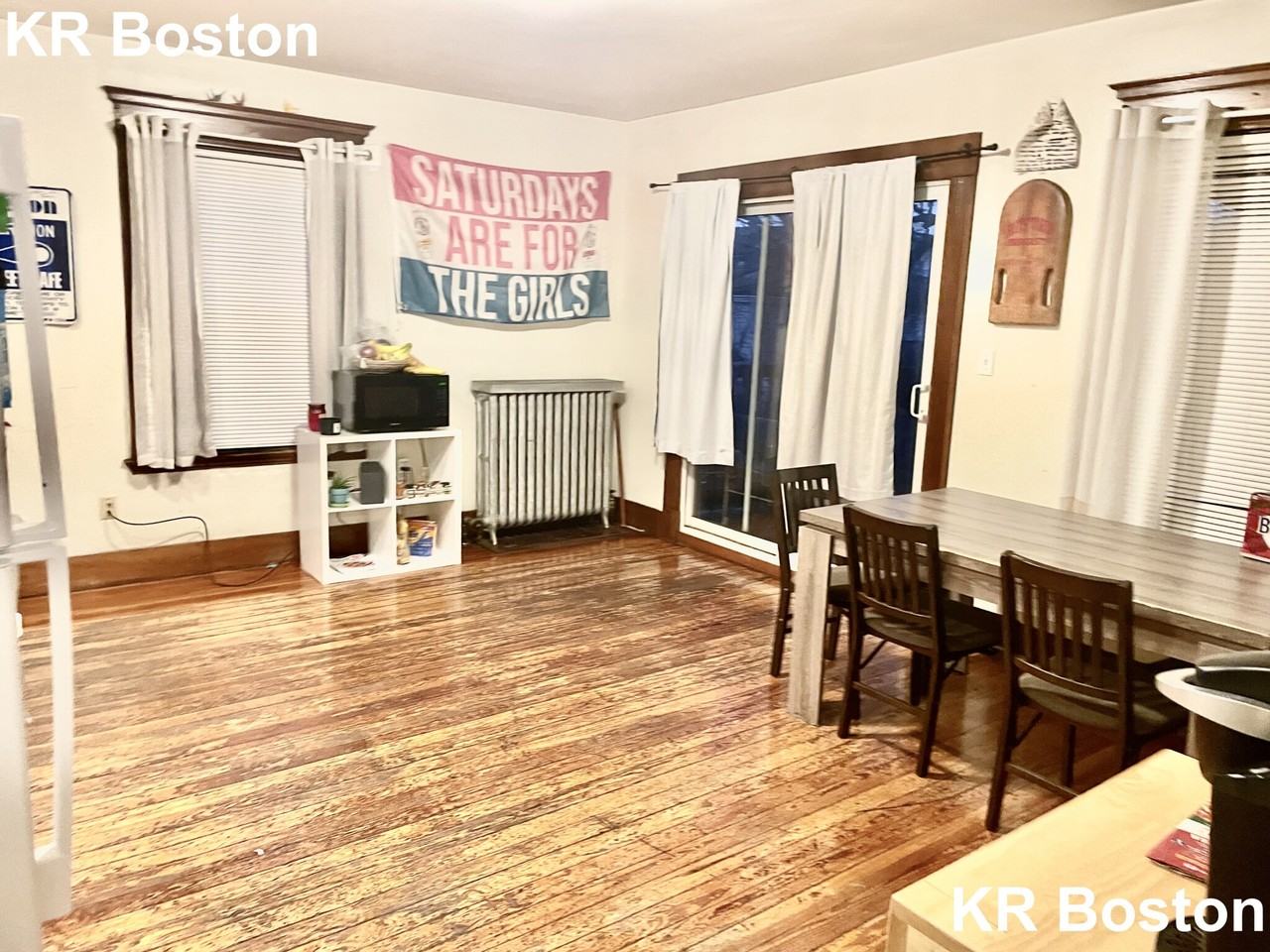 Gardner St #2R - Photo 2 of 25