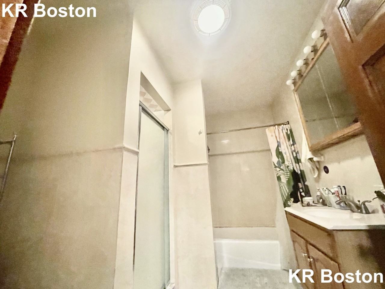 Gardner St. & Linden St. #4F - Photo 5 of 25