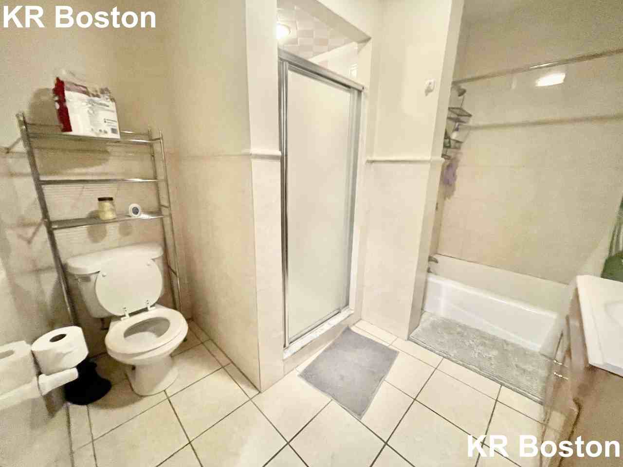 Gardner St. & Linden St. #4F - Photo 7 of 25