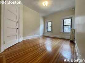 Newbury St. & Charlesgate West #2R - Photo 1 of 1