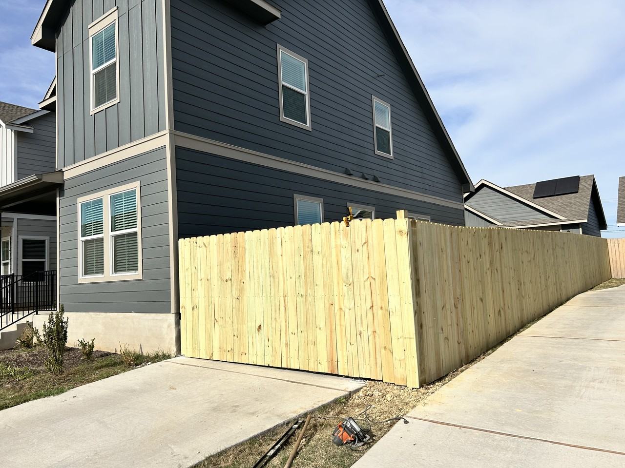 1432 Weatherford Lane - Photo 3 of 47