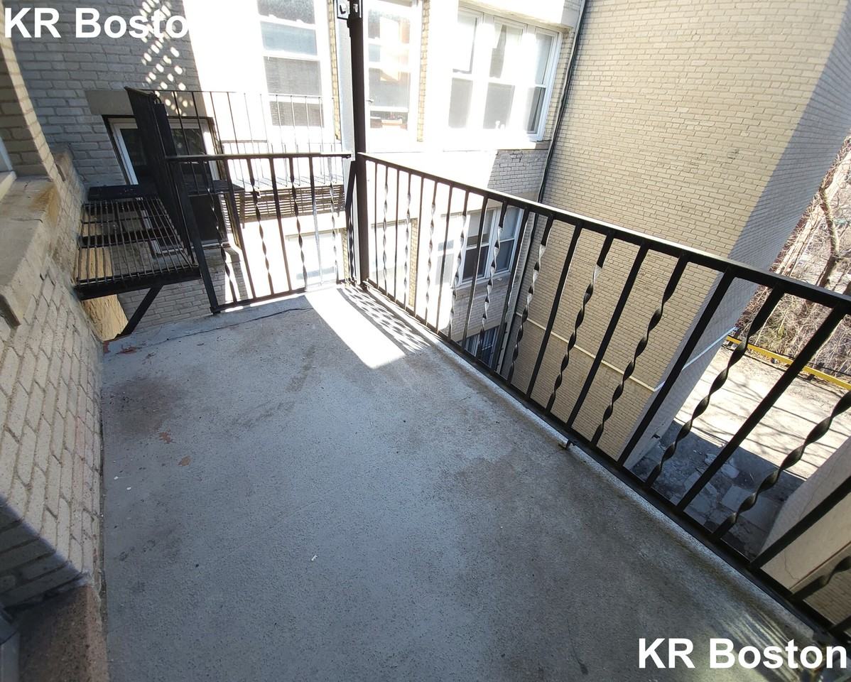 Commonwealth Ave. & Washington Street #17 - Photo 7 of 32