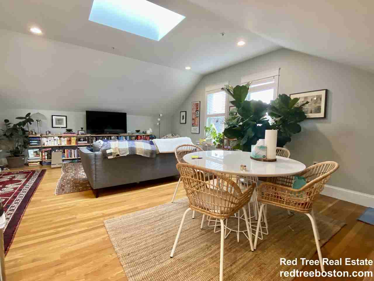 405 S Huntington Ave #3 - Photo 2 of 21