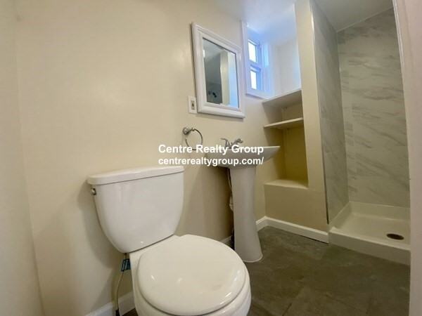 1499 Hyde Park Ave #3 - Photo 3 of 12