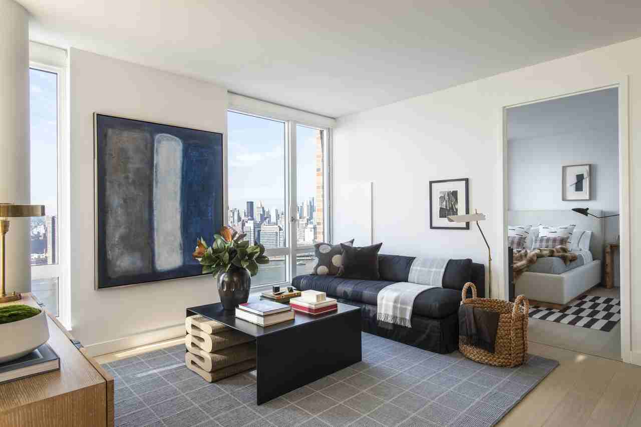 Gotham Point - Photo 2 of 50