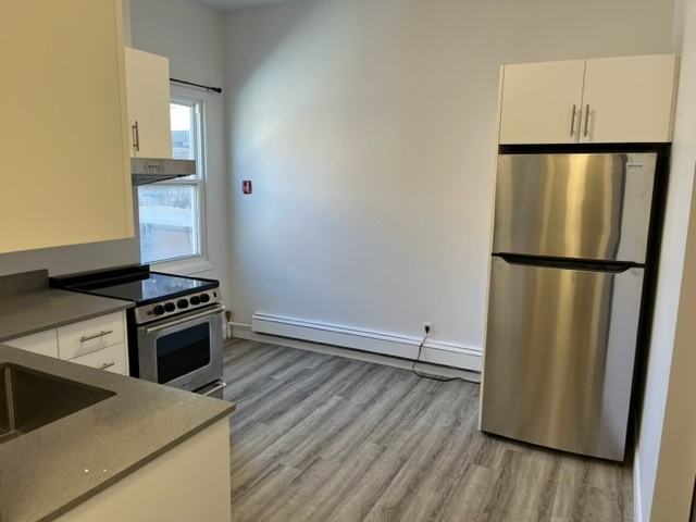 1434 Queen Street East #5 - Photo 4 of 9