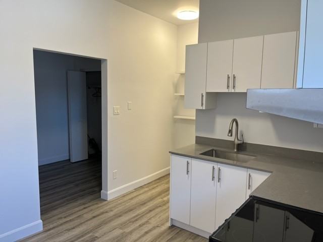 1434 Queen Street East #5 - Photo 3 of 9