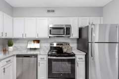 Elliot Roswell Apartments - Photo 1 of 1