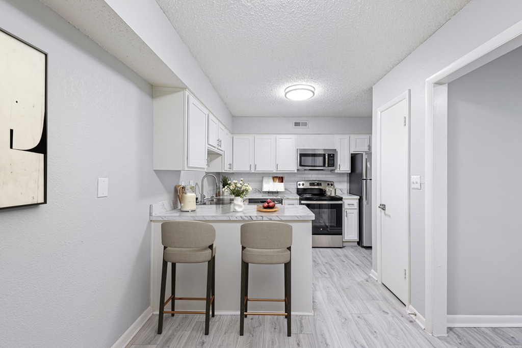 Elliot Roswell Apartments 1450 Raintree Dr, Roswell, GA 30076 Zumper