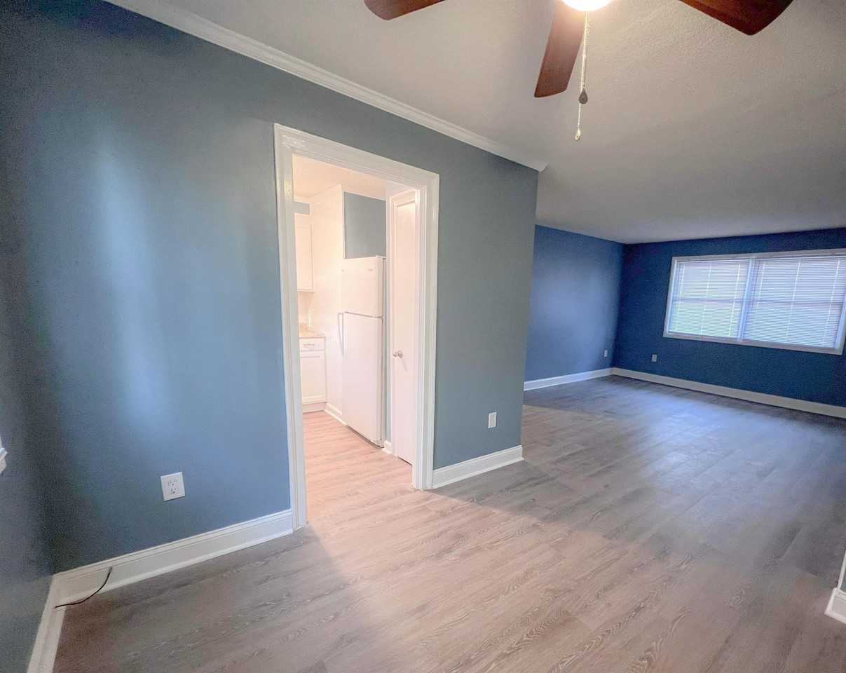 125 Sierra PlaceBuilding 1 #1-201 - Photo 2 of 11