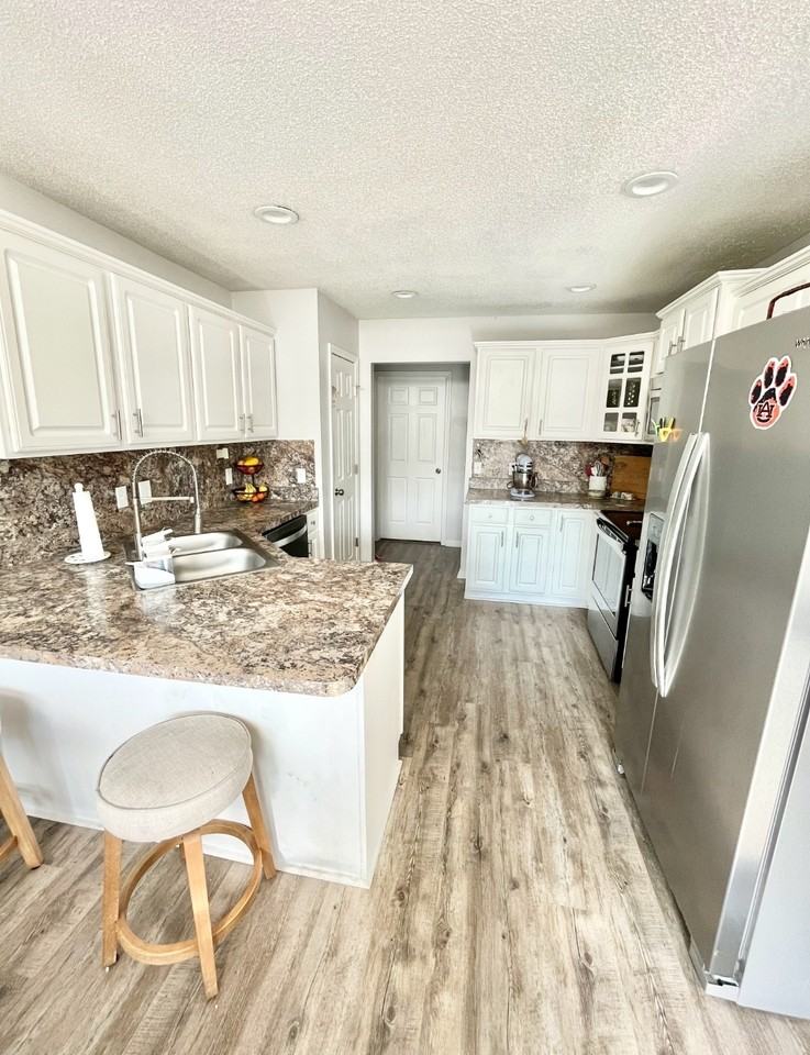 122 Hopeland Dr #1 - Photo 6 of 14