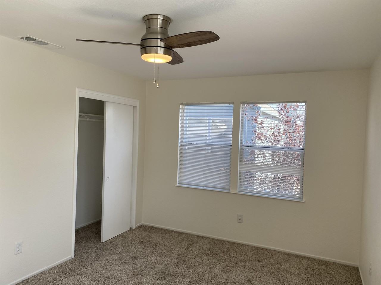 725 Kiley Ave #1 - Photo 7 of 9