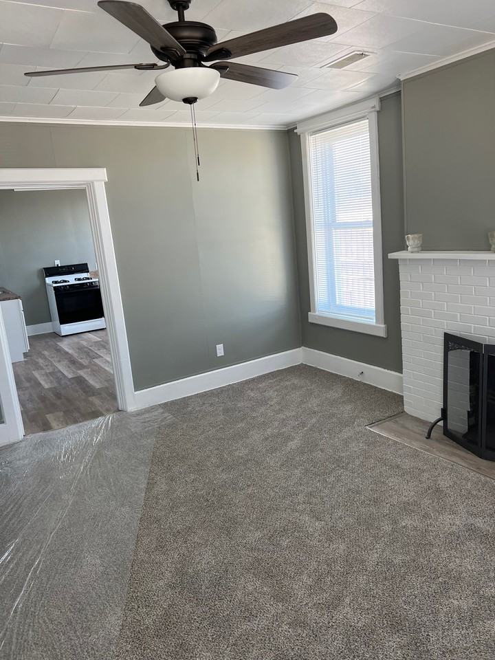 13 W Cross Ave #B - Photo 2 of 16