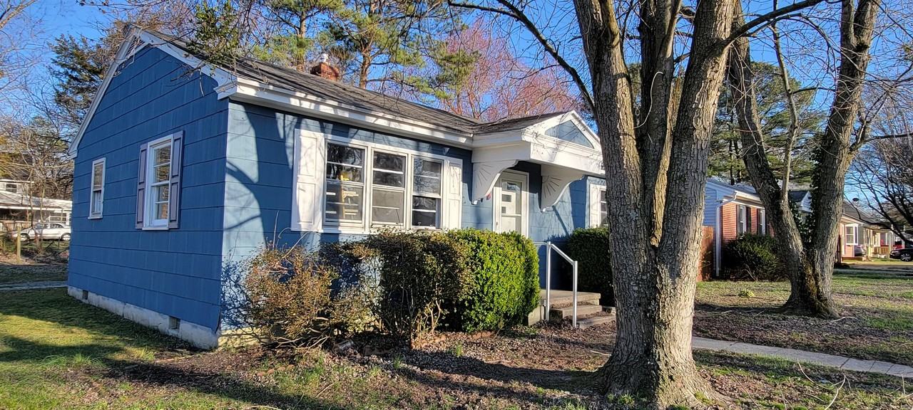 719 Jefferson St #1 - Photo 2 of 18