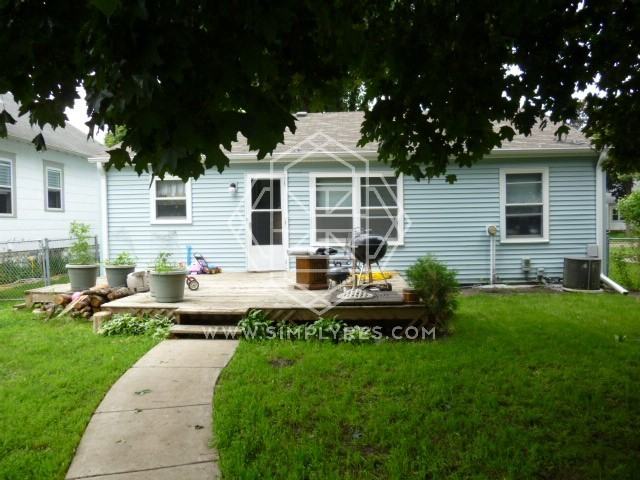 5741 35th Ave S - Photo 3 of 18