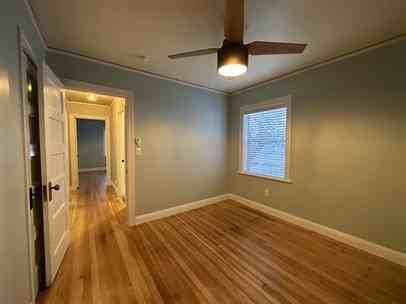 608 Neal St - Photo 2 of 10