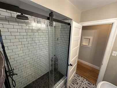 608 Neal St - Photo 3 of 10