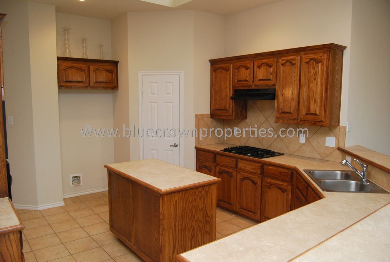 7802 Raton Ridge Ln - Photo 2 of 7