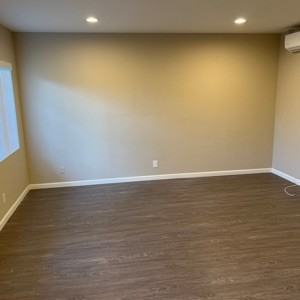 1718 E Mariposa Ave #E - Photo 5 of 10