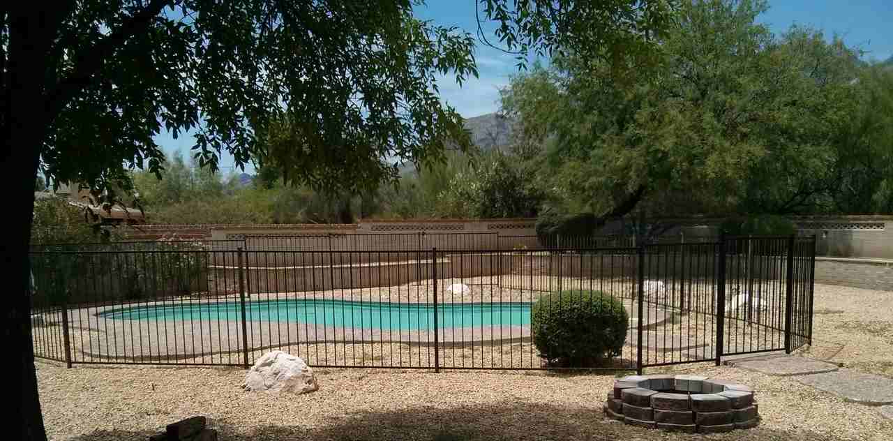 5955 N Camino Esplendora - Photo 2 of 7