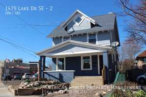 featured image of 1479 Lake Dr Se #2