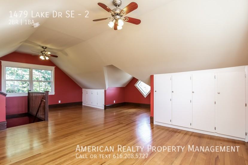 1479 Lake Dr Se #2 - Photo 5 of 12