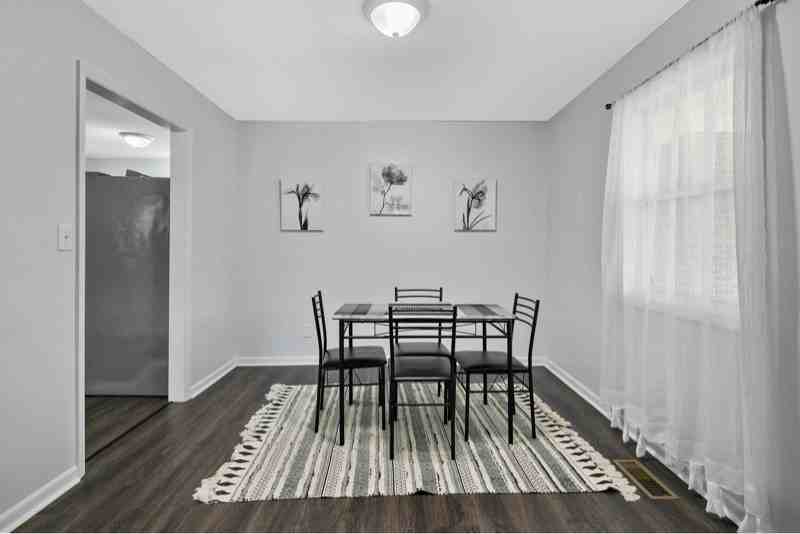 7125 Ashwood Circle - Photo 6 of 16