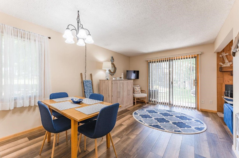 1 Cedar Trl - Photo 3 of 35