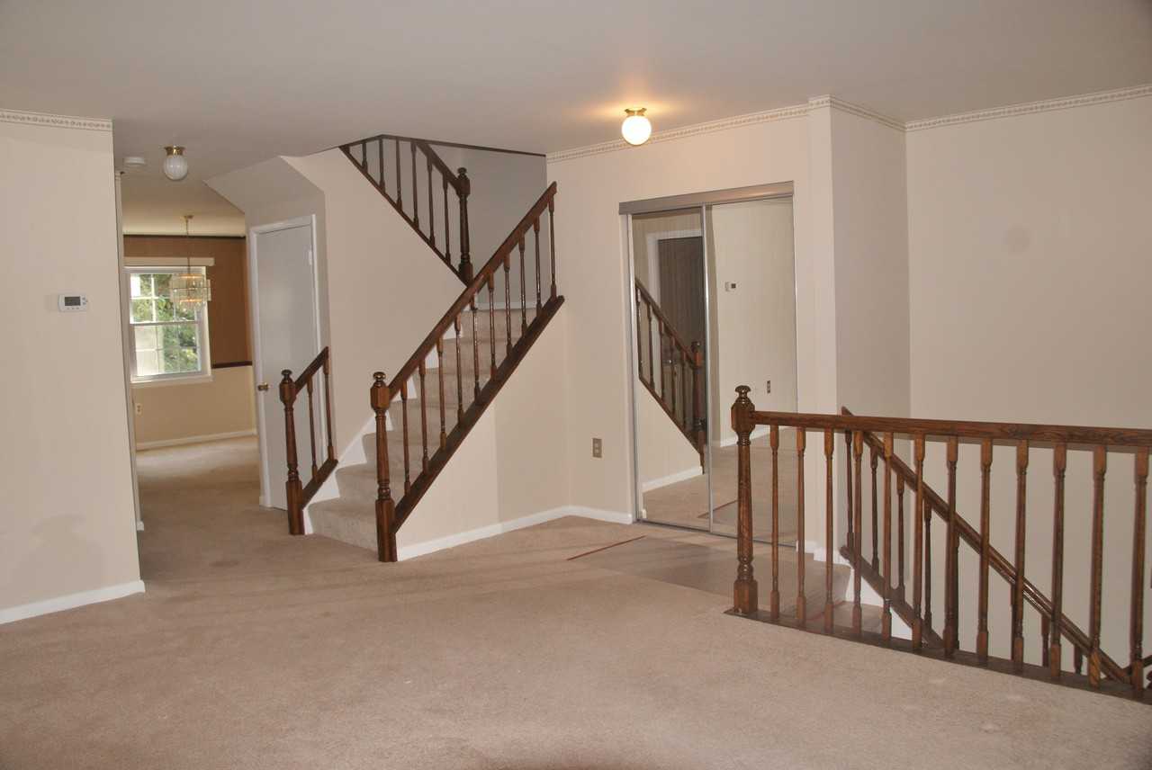 9634 Axehead Ct - Photo 2 of 19