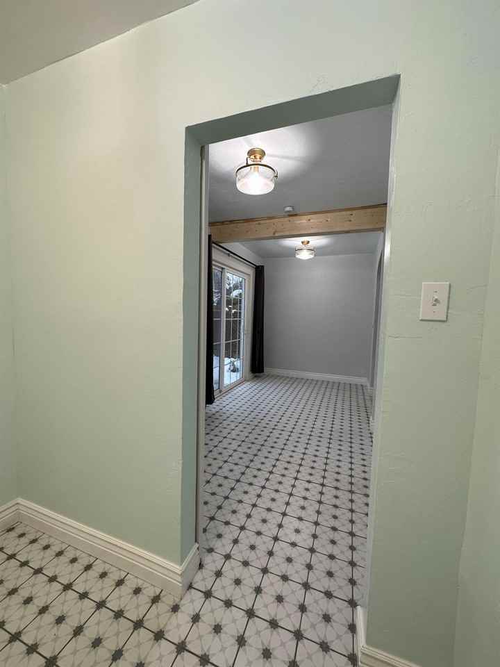 608 Neal St #1 - Photo 5 of 18