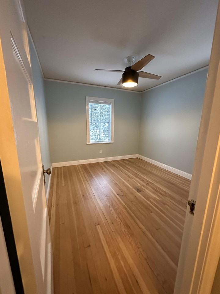 608 Neal St #1 - Photo 6 of 18