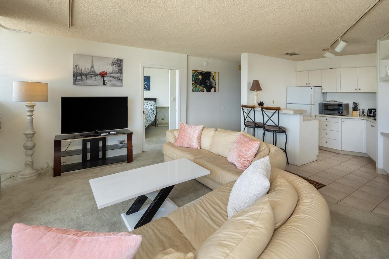 750 Amana St Ph 1 #1 - Photo 3 of 18