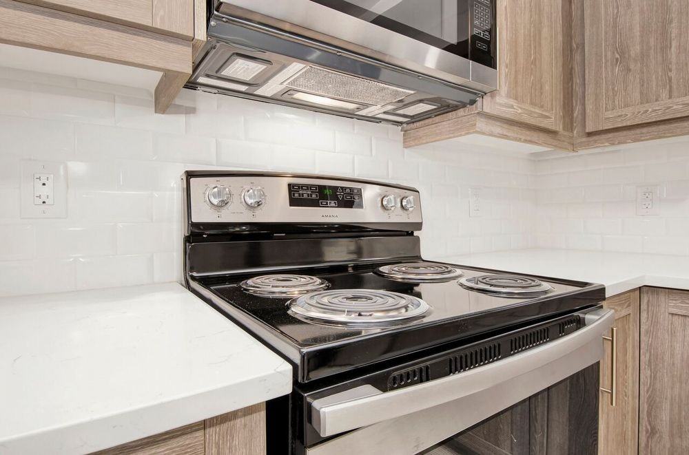 338 B - 338 Somerset Street E - Photo 3 of 11