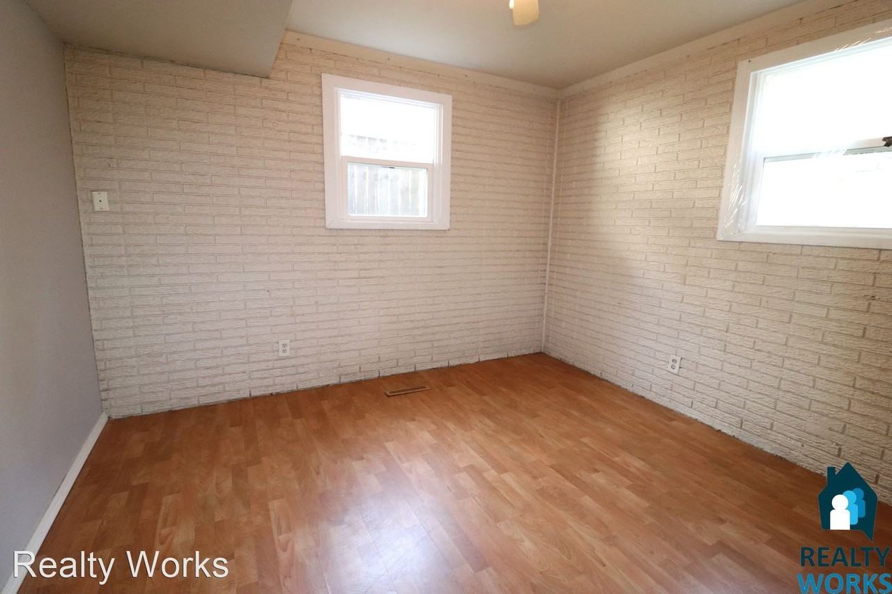 Y Street - Photo 3 of 6