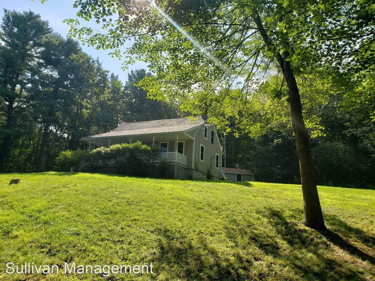 54 Old South Freeport Rd - Photo 2 of 17