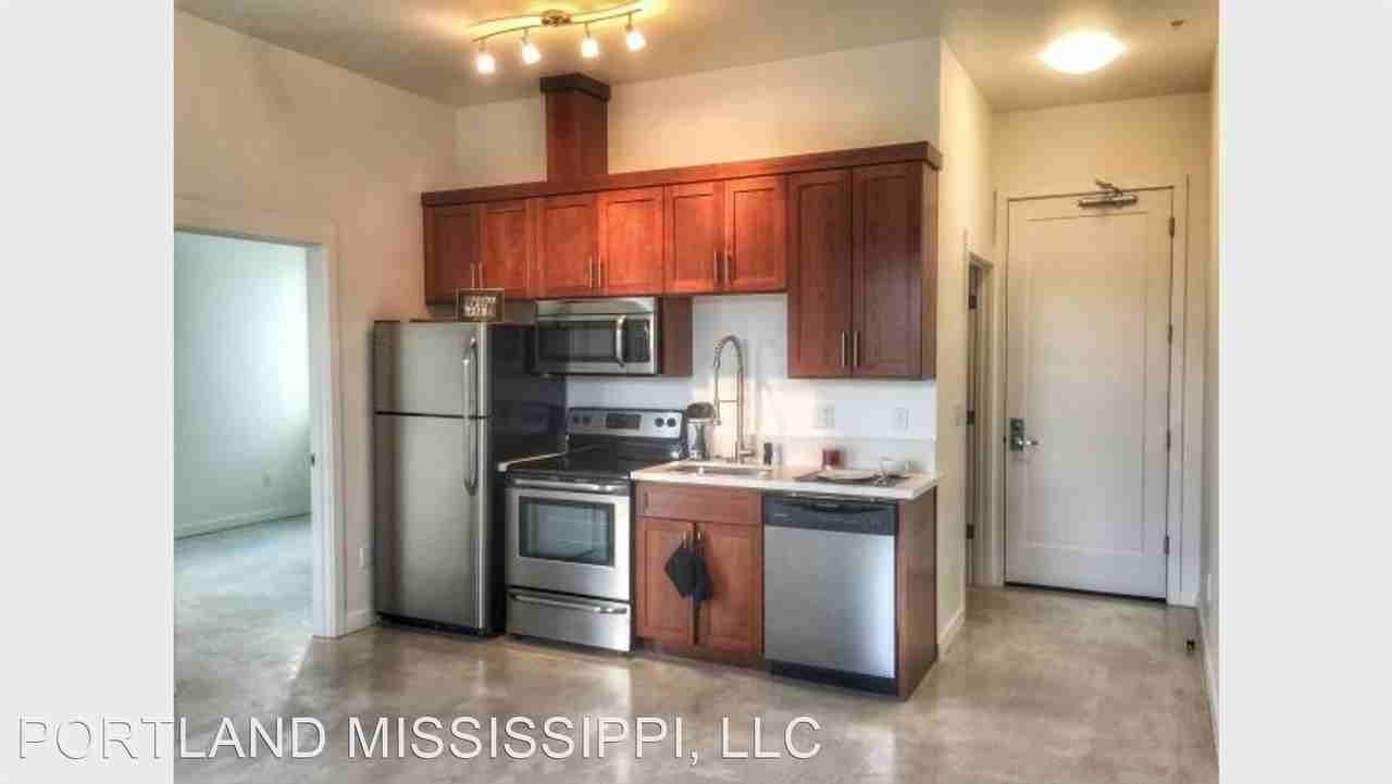 Roux Apartments 4326 N Mississippi Ave, Portland, OR 97217