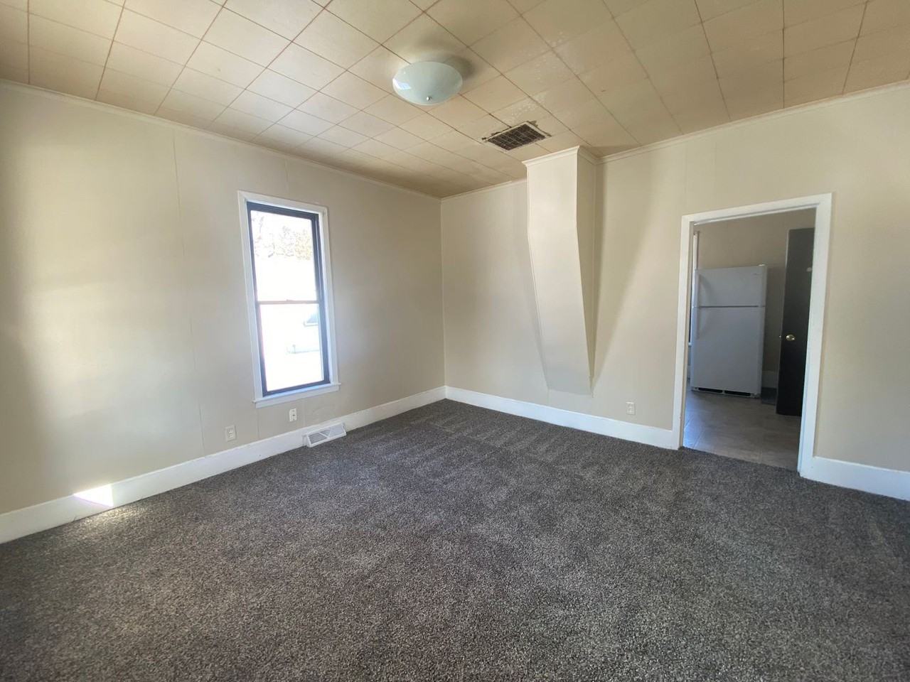 15 N 14th St - Photo 2 of 8